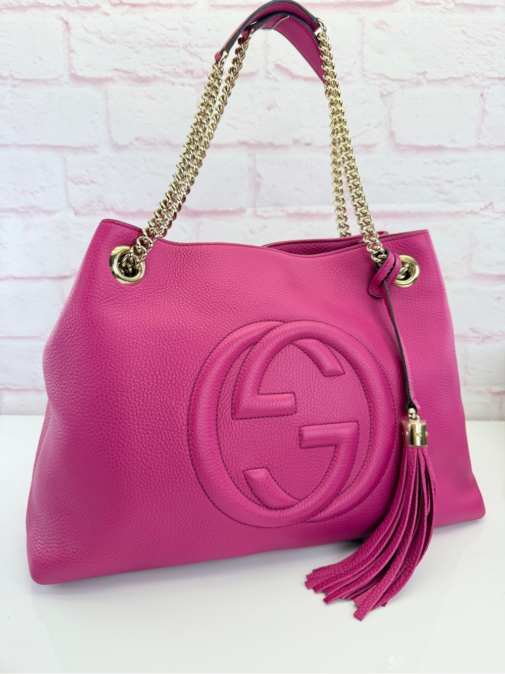 Gucci Medium Pink Soho Pebbled Leather Shoulder Bag with Tassel